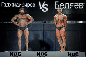 CLASSIC PHYSIQUE